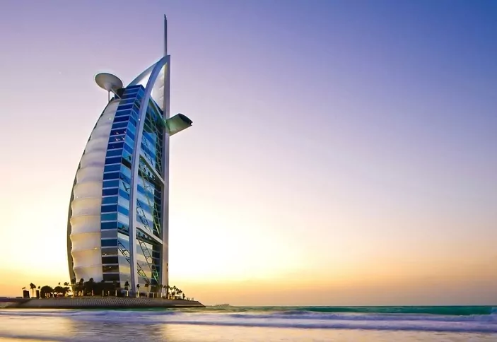 Discover Dubai Itinerary through Geniefie | Trip planner app