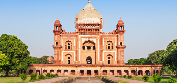 Safdarjung Tomb